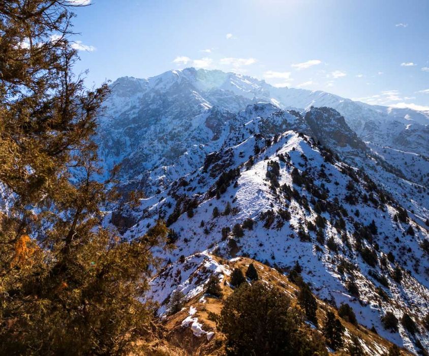 Походы экскурсии прогулки по живописным озёра водопады каньоны горы