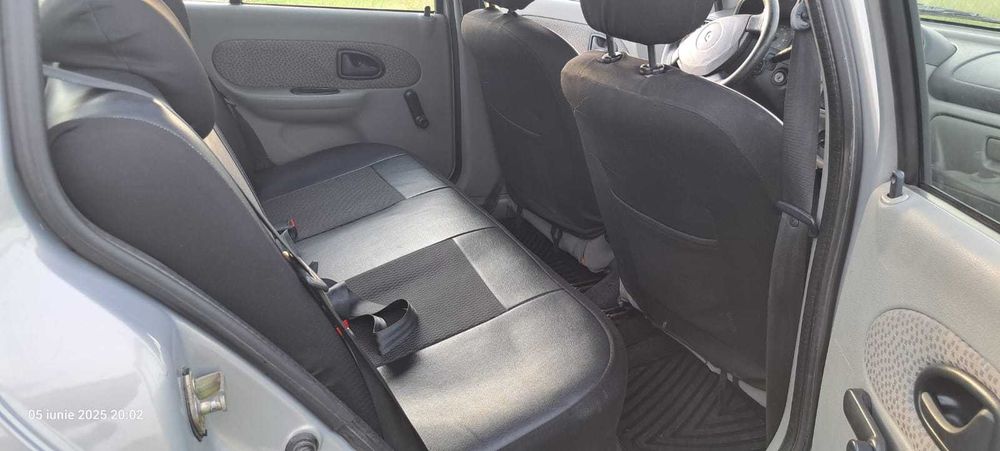 Renault Clio Symbol 2005