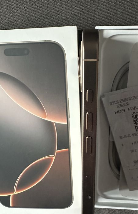 Apple Iphone 16 Pro Max 256Gb Desert Гаранция 24м