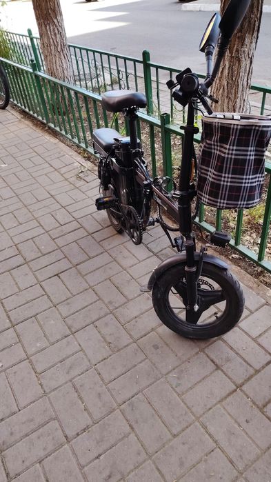 Электровелосипед в хорошем состоянии