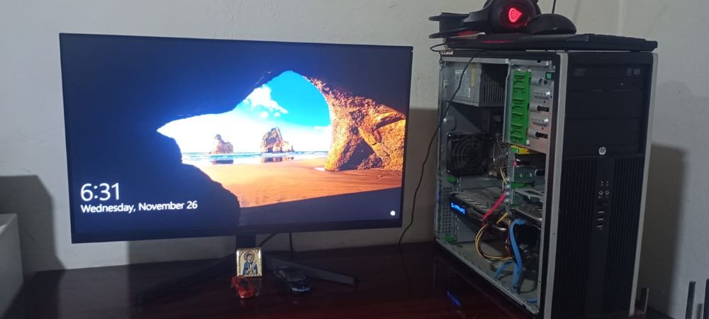 Vand Monitor + Calculator + Casti + maus + tastatura