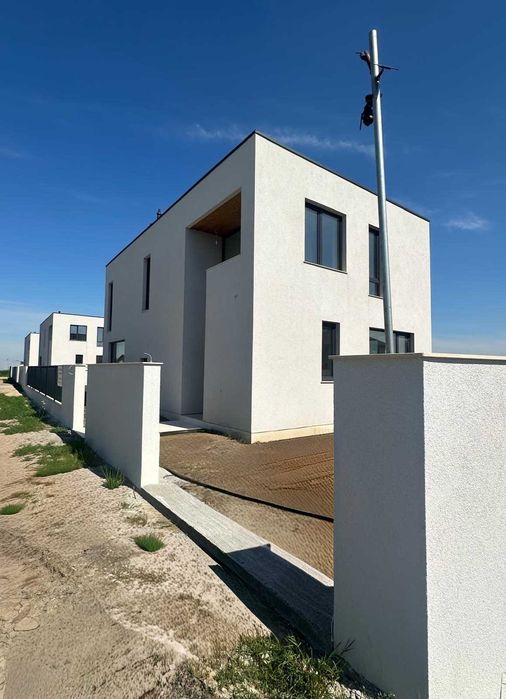 Vanzare Vila Premium 2026 aproape de lac si padure Branesti