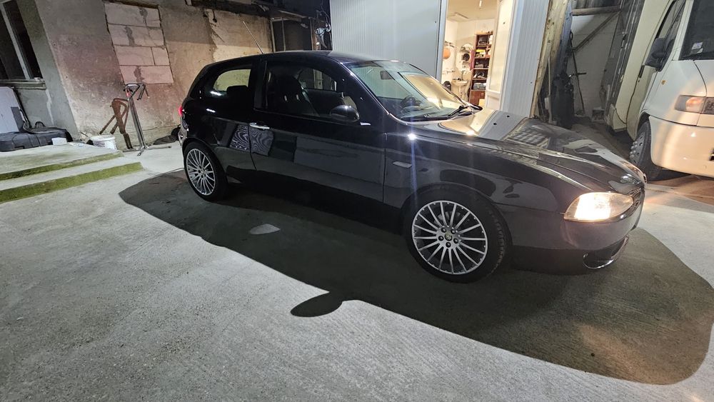 Alfa Romeo stare foarte buna.