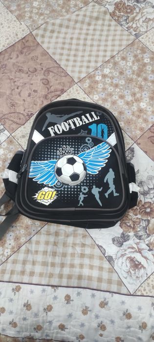 Продам школьный рюкзак