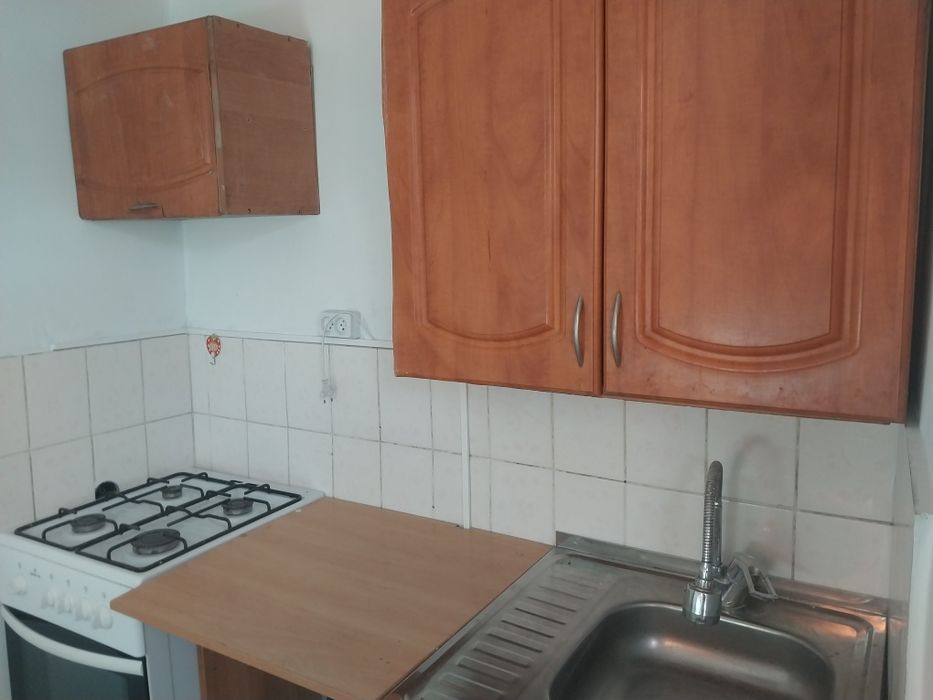 Задаётся двухкомнатная времянка