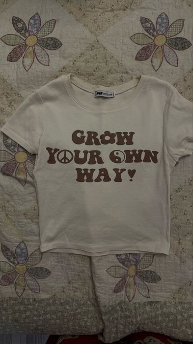 Продам вещи на девочку 12-13 лет ,э