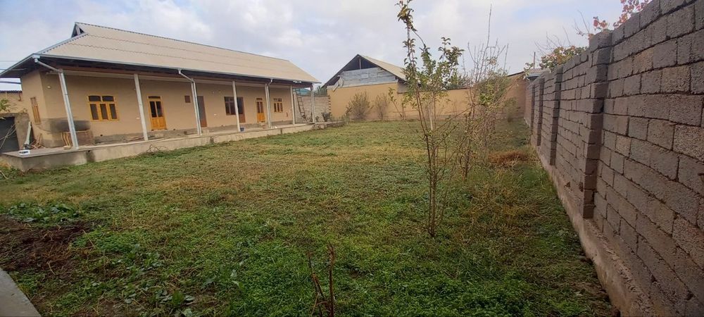 10 sotix tayyor uy sotiladi manzil Somo tuyxina