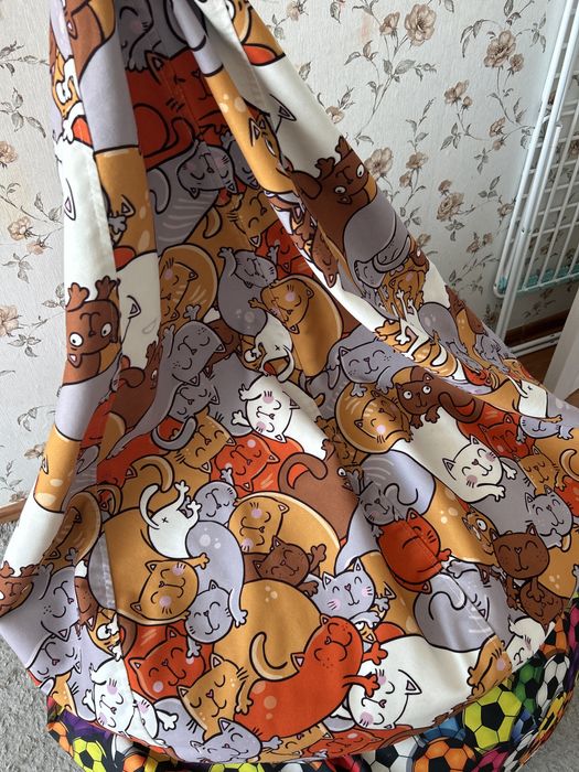 Продам пуфики в отличном состоянии