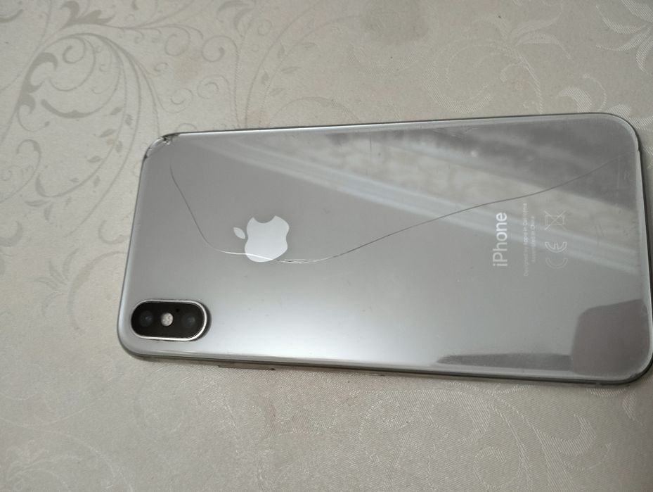 Продам iPhone x 64GB