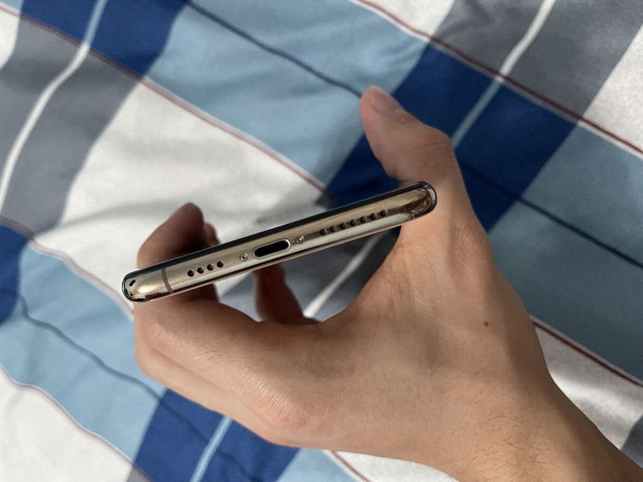 Iphone xs max Soft gold
