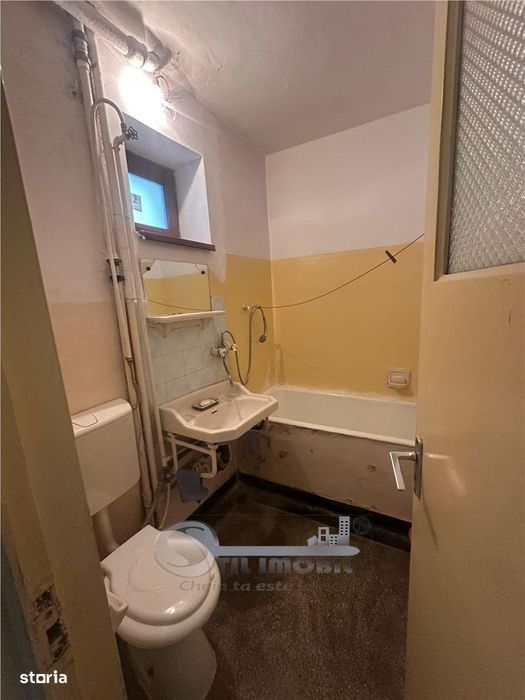 Central Stefan Cel Mare 3 Camere Bloc Guliver