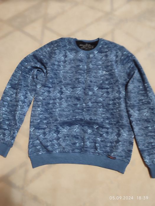 Толстовки.Найк и кашимир.