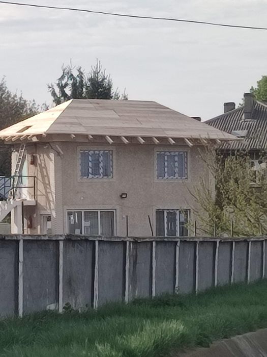 Sc executa amenajari interioare si exterioare