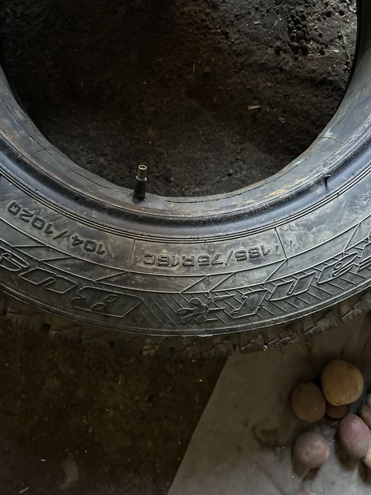 Продам резину на Газель