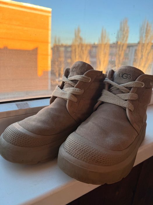 Продам женские угги