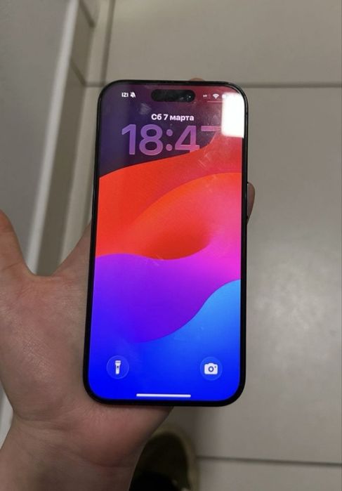 Продам IPhone 15 Pro. 256gb