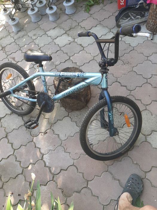 Bicicleta BMX roti 20