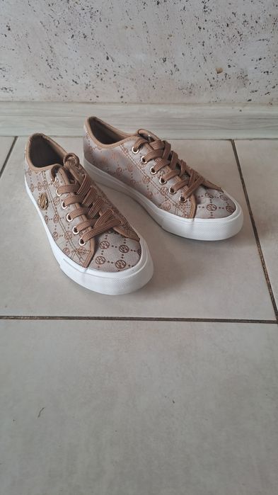 Дамски сникърси MOHITO