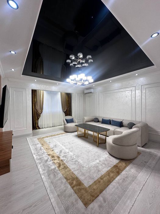 Продается 3 комнатная квартира Кунаева Точка Вкуса Гостиница Россия