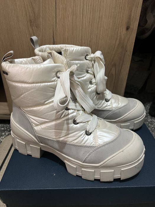 Дамски зимни боти CAPRICE