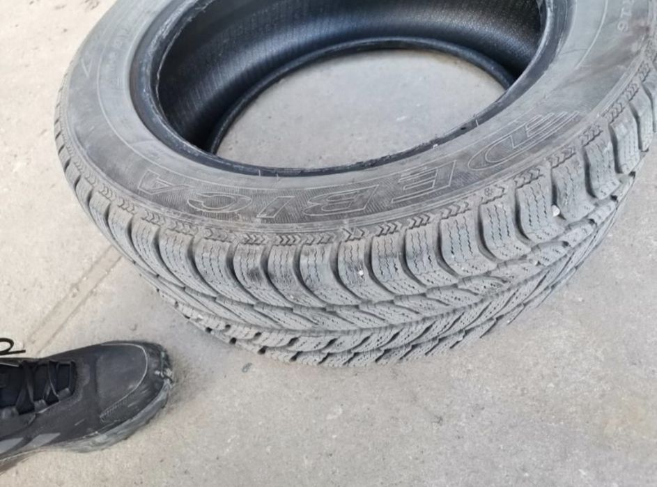 Зимни гуми Debica 4 броя