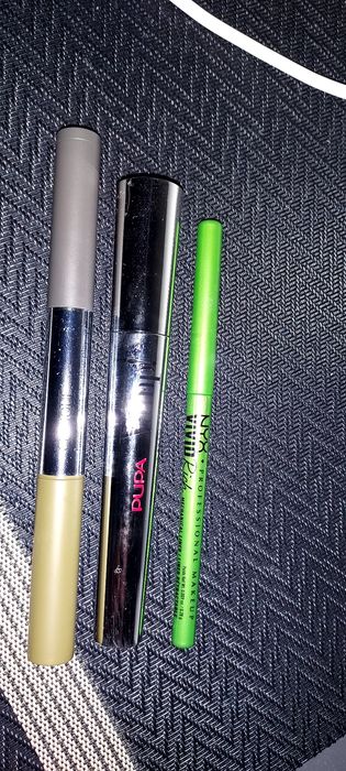 Set make up fard Clinique, rimel Pupa,creion NYX