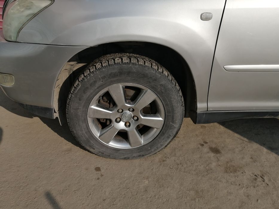 Продам резину на R 17 и R 15