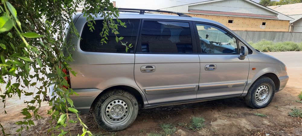 Хюндай Траджет обем 2,0, механика