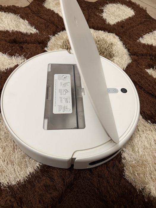 Xiaomi Mi Robot Vacuum Mop 2 Lite, Aspirare și Spălare simultană
