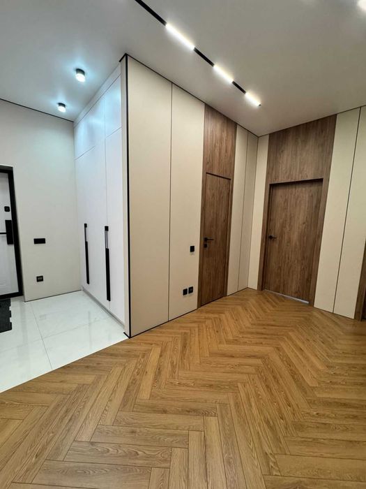 Продам 3 комнатную квартиру