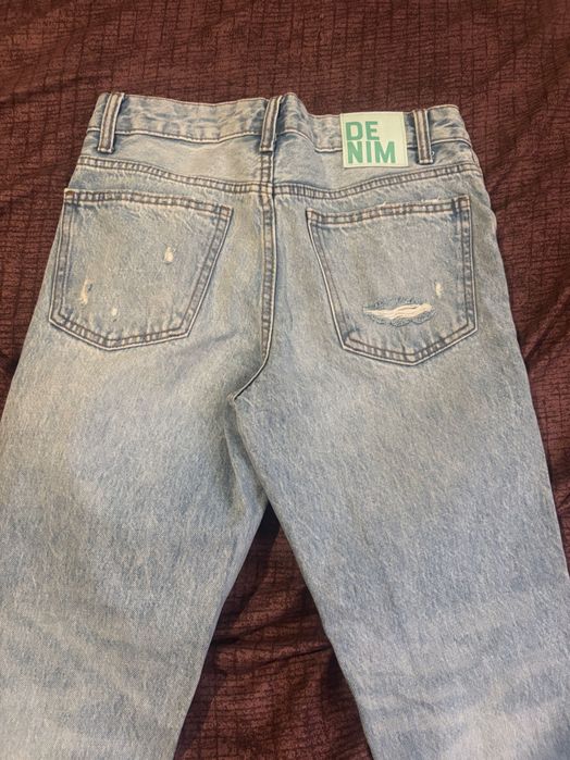 Дамски нови дънки