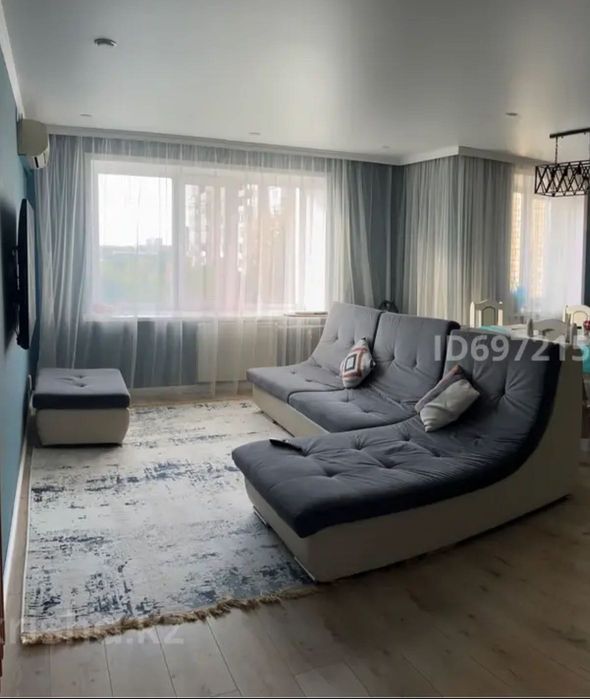 Диван в гостиную