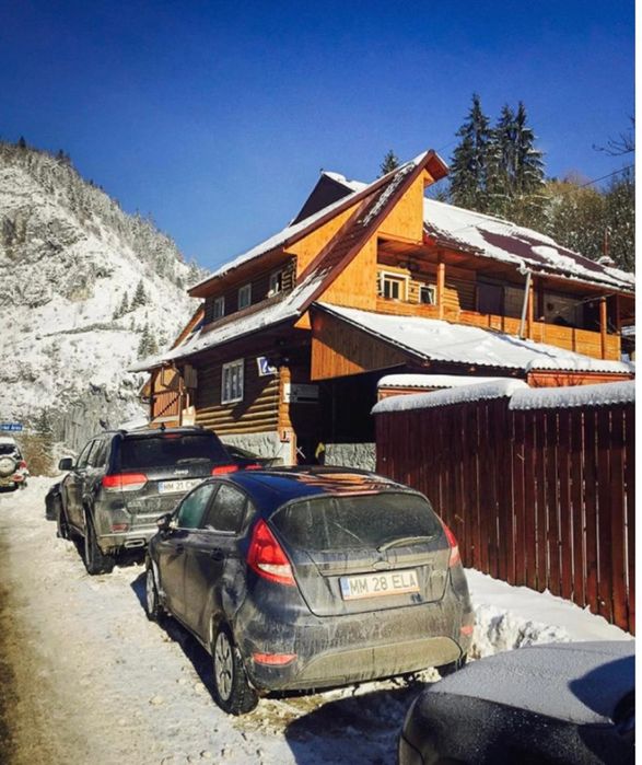 Cabană Munții Apuseni- Scărișoara