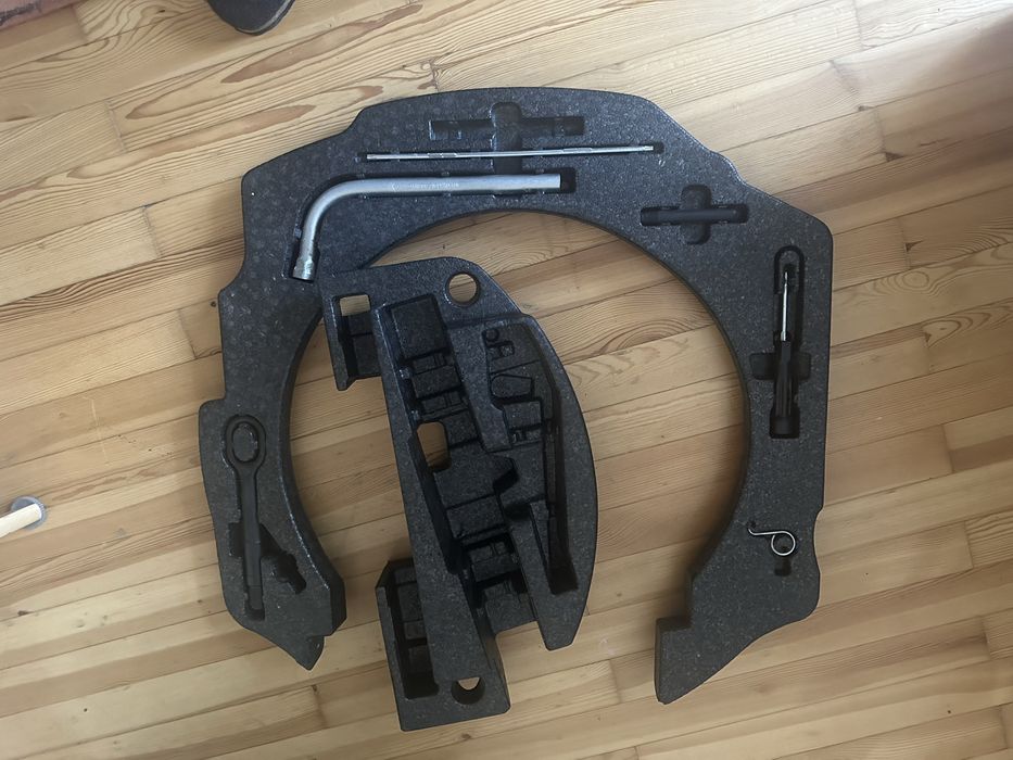 Audi A8 S8 D4 4H оборудване