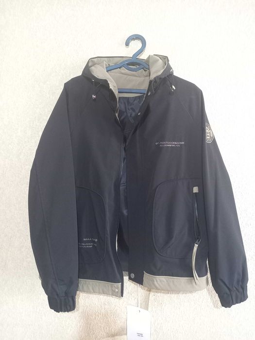 Весенняя ветровка/плащёвка