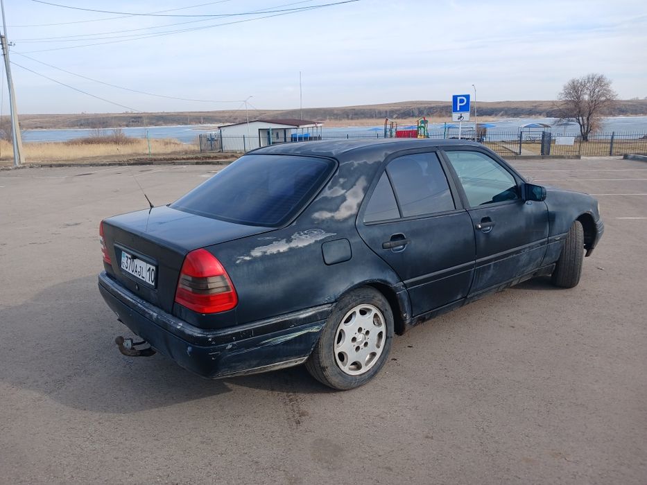 Продам срочно мерседес