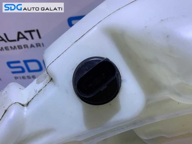 Rezervor Vas Lichid Parbriz Stropgel Audi A8 D3 2002 - 2010 Cod 4E0955453H 4E0955453J [D1007]