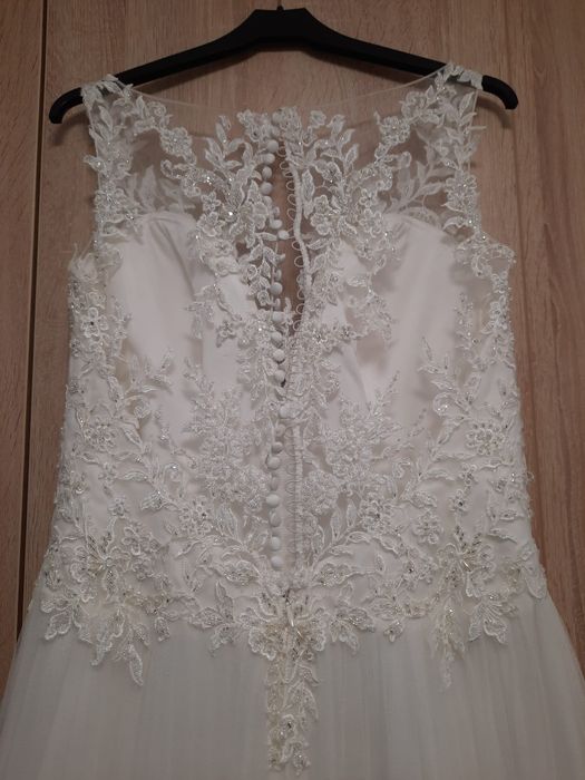 rochie mireasa demetrios