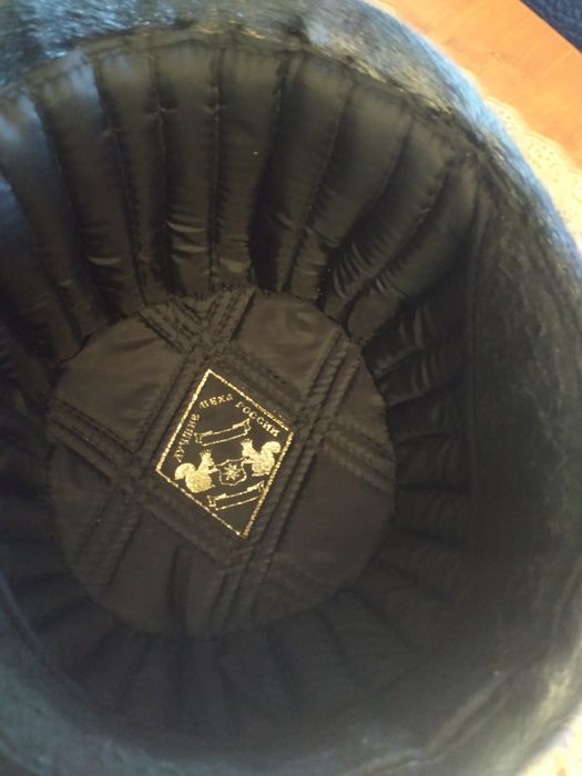 Шапка из нерпы не ношенная.