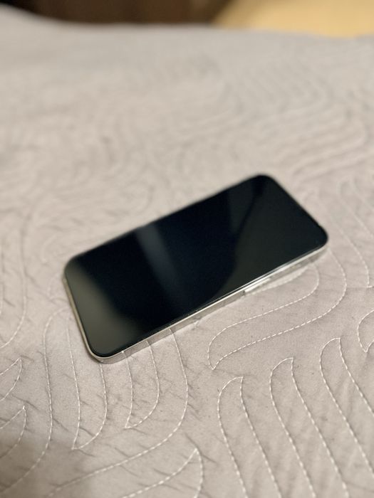 Продам Iphone 13 pro