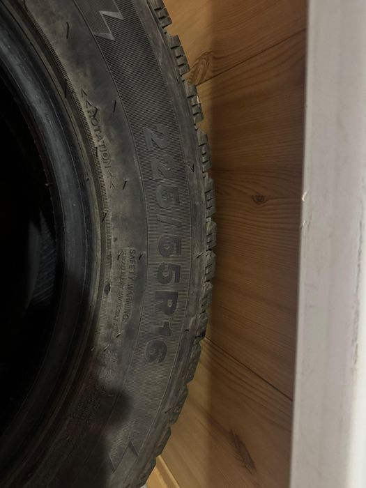 Зимние шины  б/у