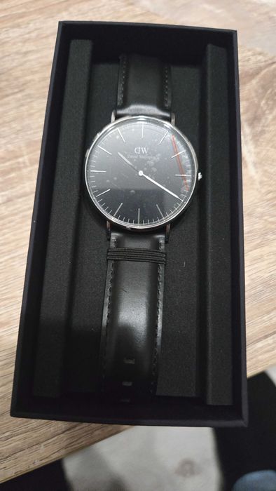 Daniel Wellington, diametru 42