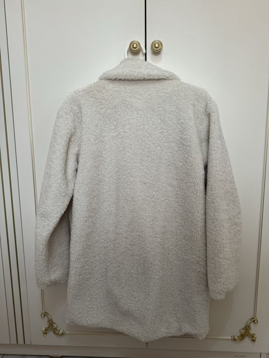 Бежево палто