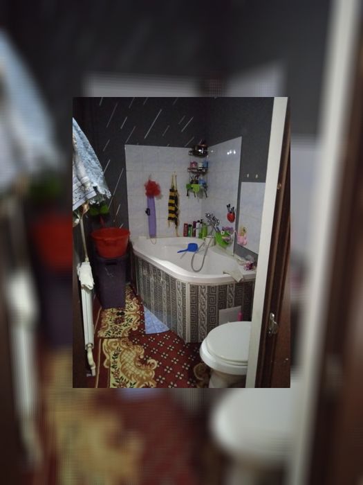 Фаргона шахар, аэропорт коттедж,ховли сотилади. 2сотикли коттедж