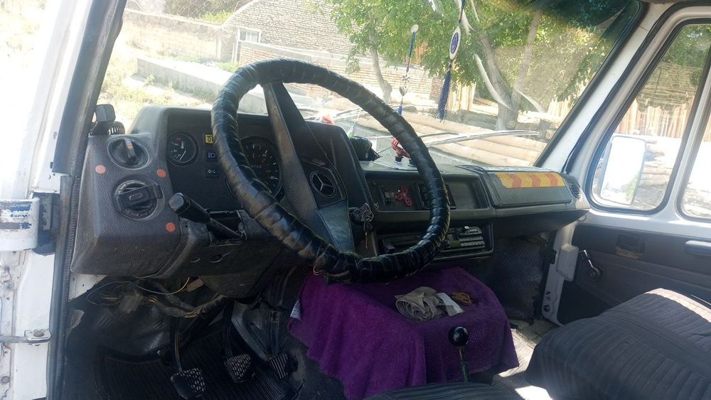 Sotiladi faqat naqtga yoki barter UZB mashinalarga  bemaʼni tel qmelar