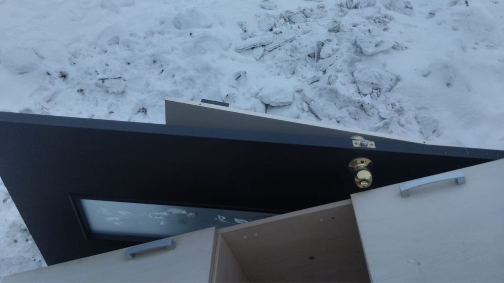 Продам диван угловой