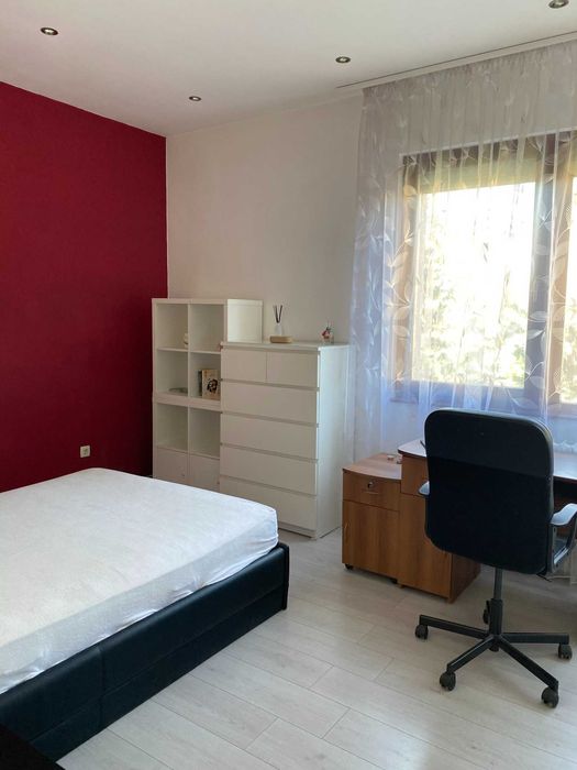 Дава се под наем Тристаен апартамент в София, Изток - 88 кв.м за 700 € - Снимка #11