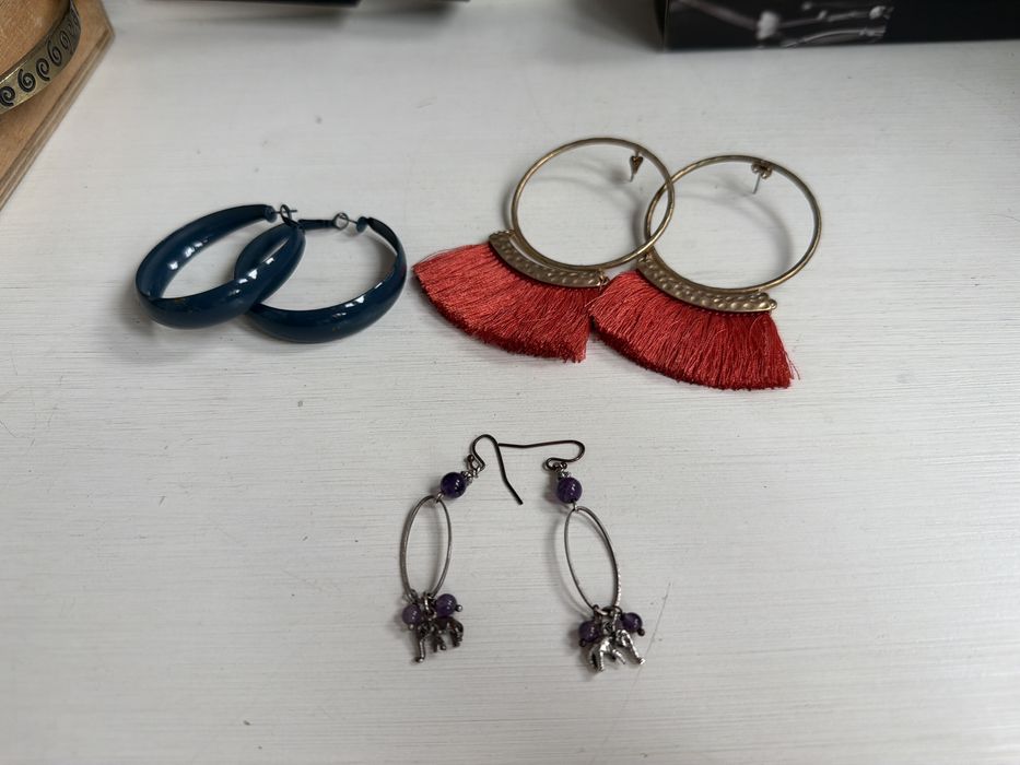 Серьги, бижутерия