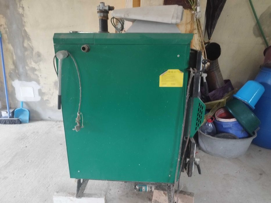 Centrala pe lemne + boiler + butelia de presiune
