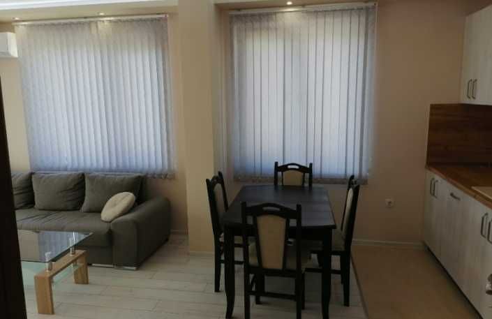 Дава се под наем Тристаен апартамент в Пловдив, Централна гара - 88 кв.м за 326.4 € - Снимка #1